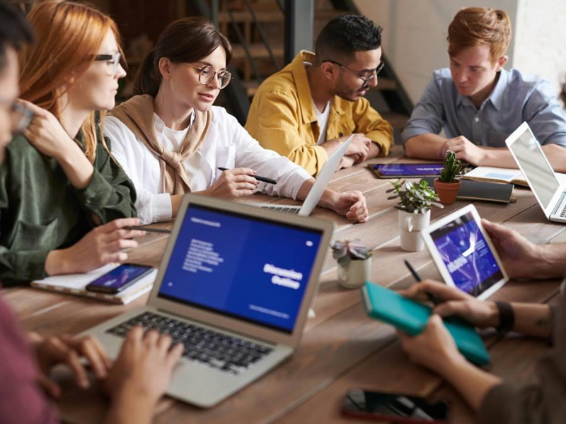 Why Bilingual Website Development (English & French) Matters in Canada